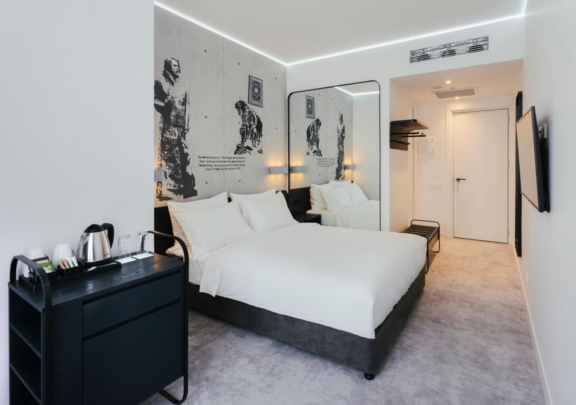 Hotel Golden Tulip Design Tbilissi Extérieur photo