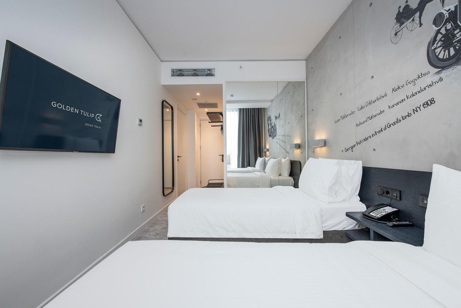 Hotel Golden Tulip Design Tbilissi Extérieur photo
