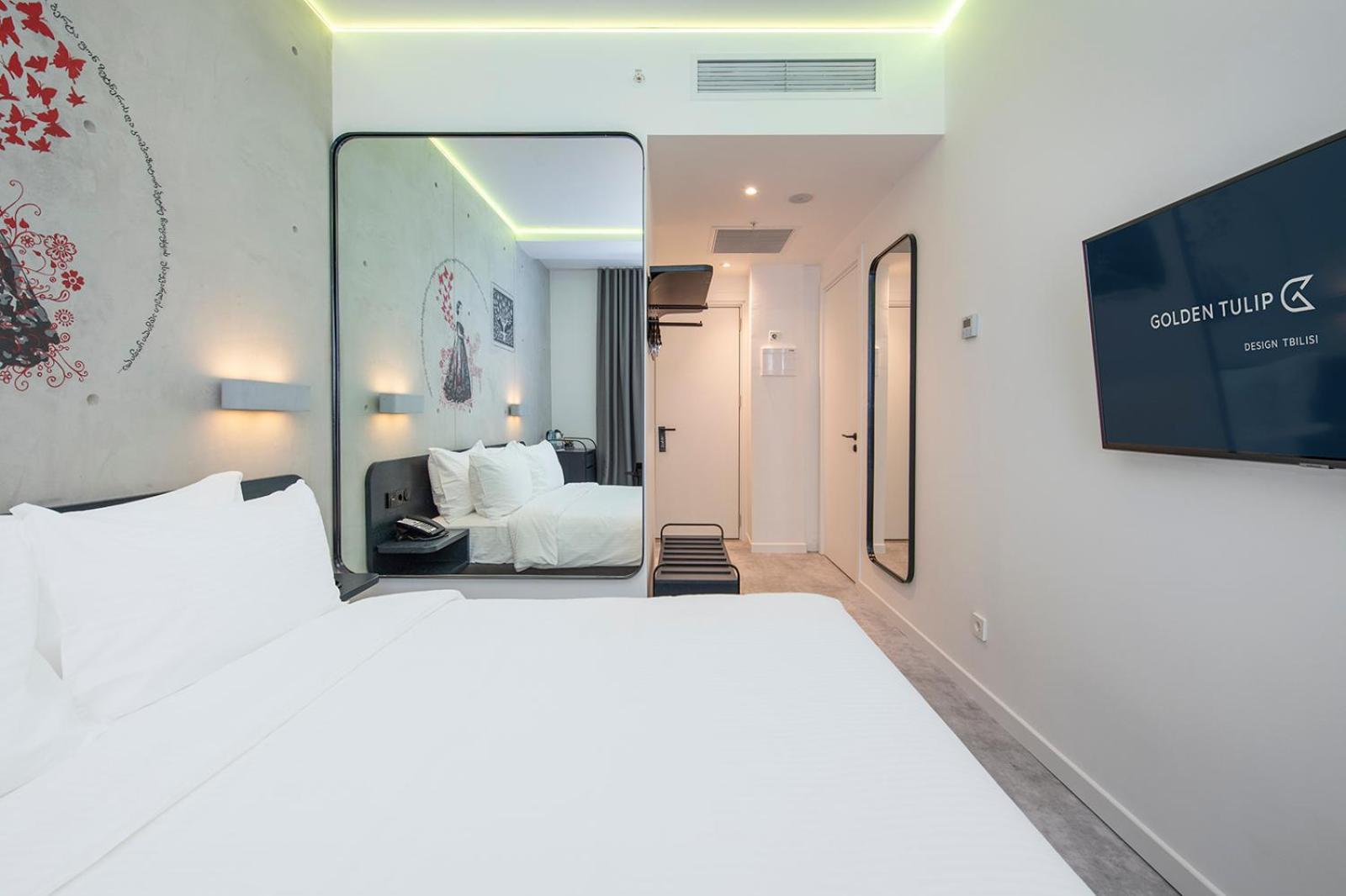 Hotel Golden Tulip Design Tbilissi Extérieur photo