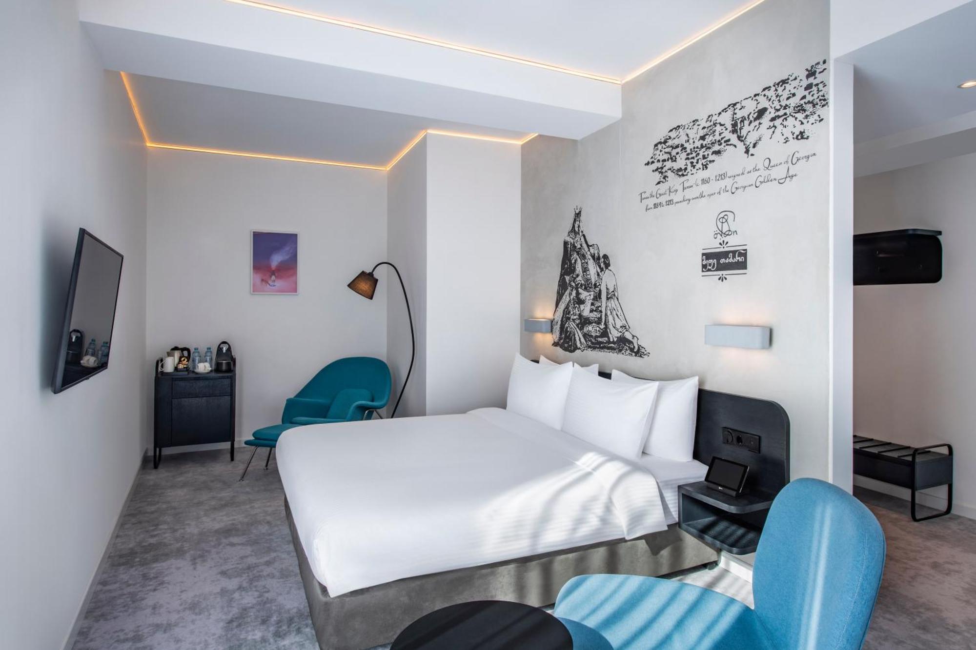 Hotel Golden Tulip Design Tbilissi Extérieur photo