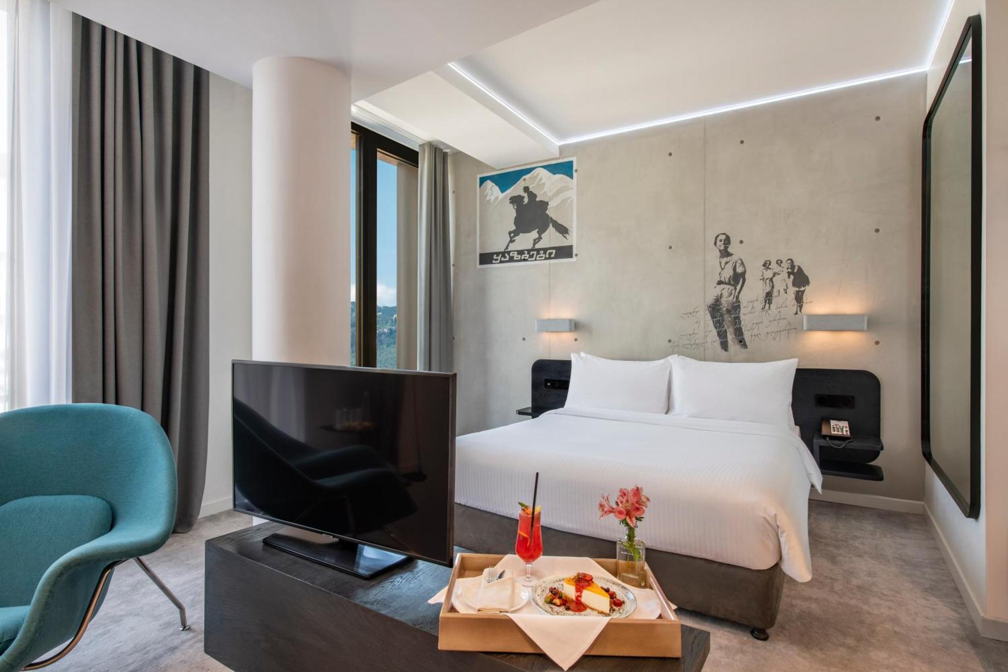 Hotel Golden Tulip Design Tbilissi Extérieur photo